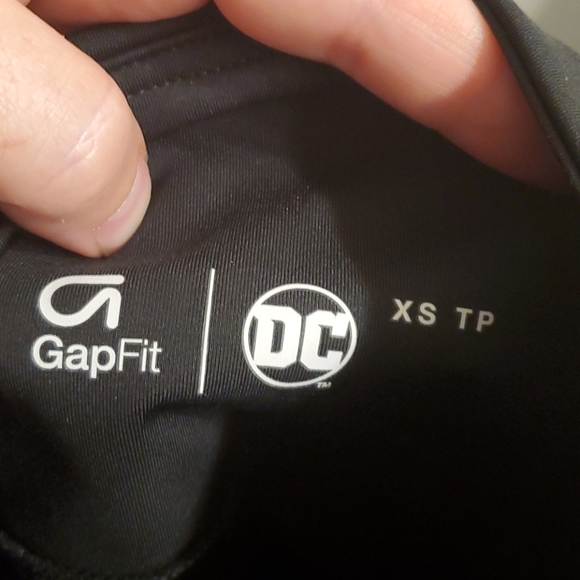 Gapfit DC wonderwoman leggings - Picture 4 of 4